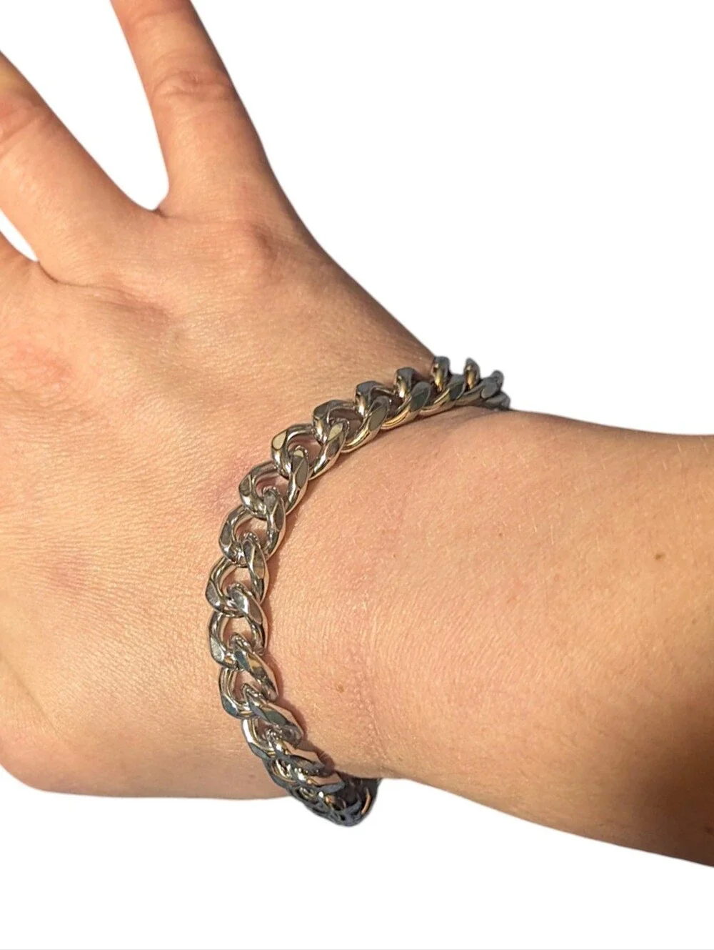 Stainless Steel Curb Link Bracelet – 7.9